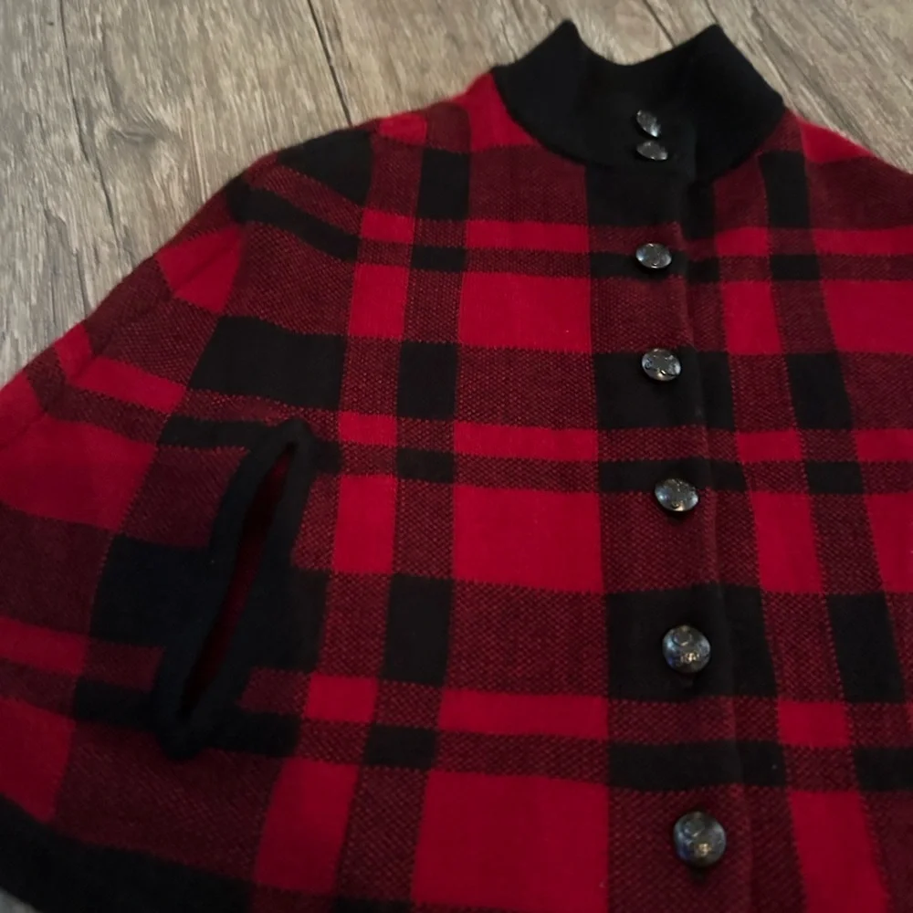 Polo Ralph Lauren baby Girls Plaid Wool cape Poncho Red Black Size 9-12 Mos